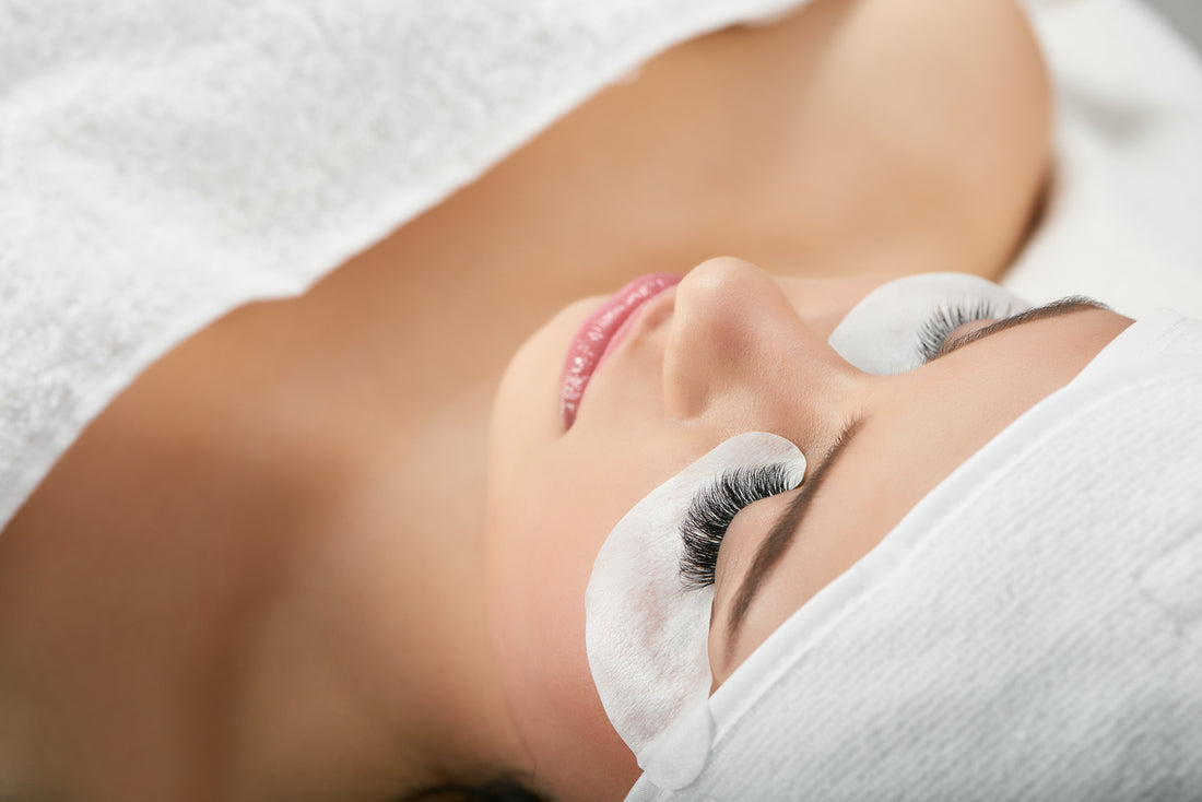 How to Clean Lash Extensions: Essential Care Guide
